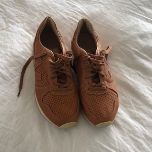 All leather Veja sneakers-caramel/tan leather